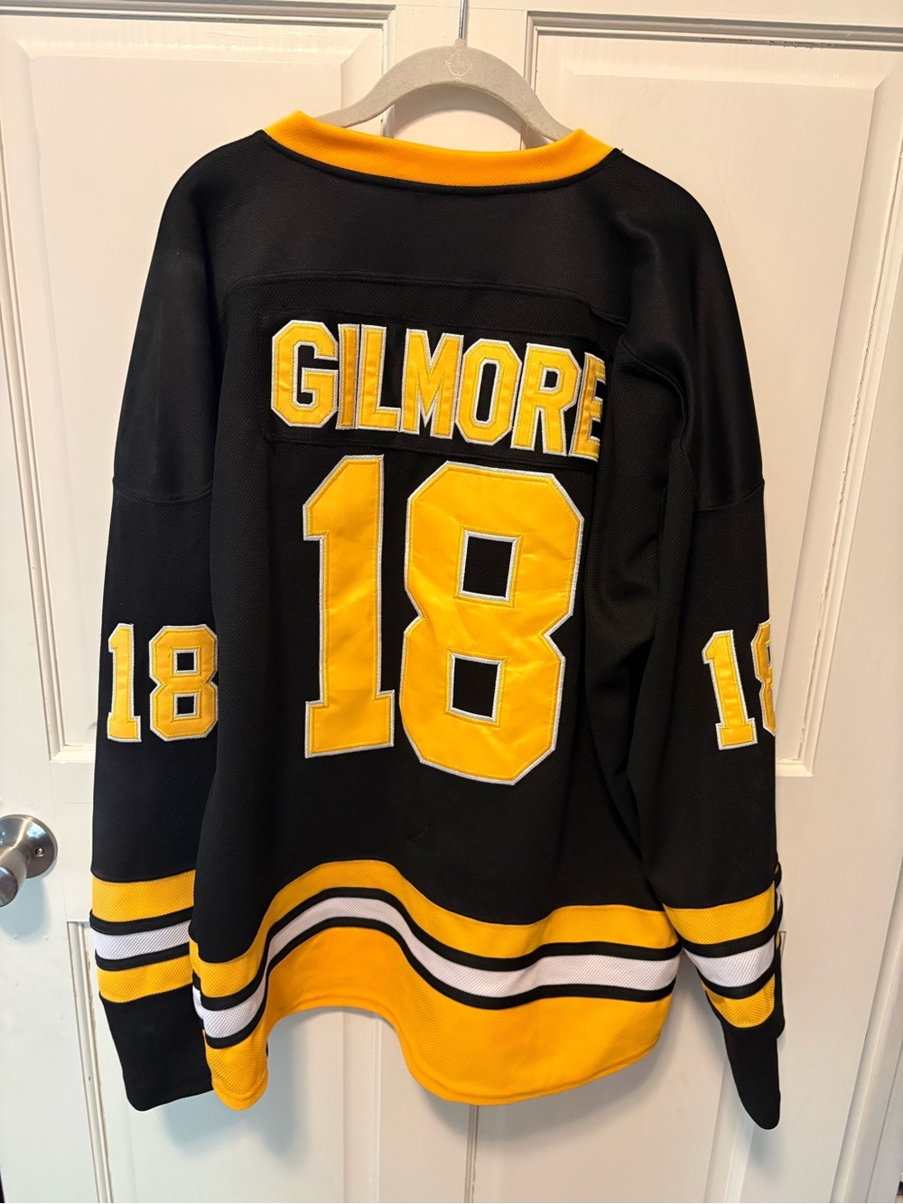 Happy Gilmore Boston Bruins black gold hockey jersey shirt # 18 men’s l large